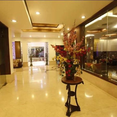 Hotel Mj Residencia Dehradun Exterior foto
