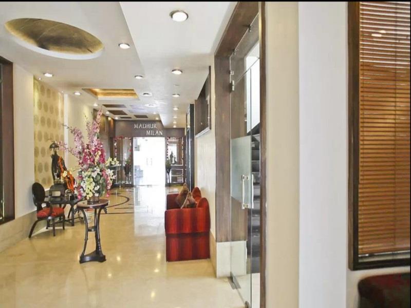 Hotel Mj Residencia Dehradun Exterior foto